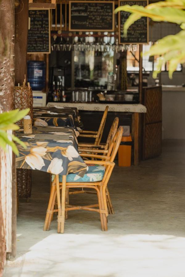 פוארטו גאלרה Amami Beach Resort מראה חיצוני תמונה