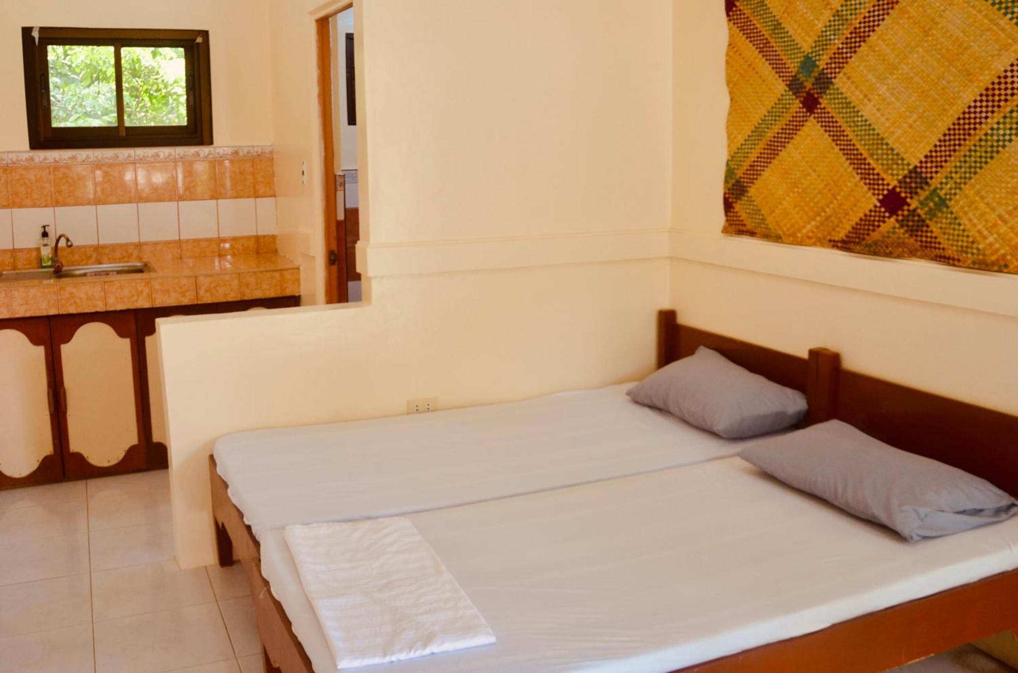 פוארטו גאלרה Amami Beach Resort מראה חיצוני תמונה