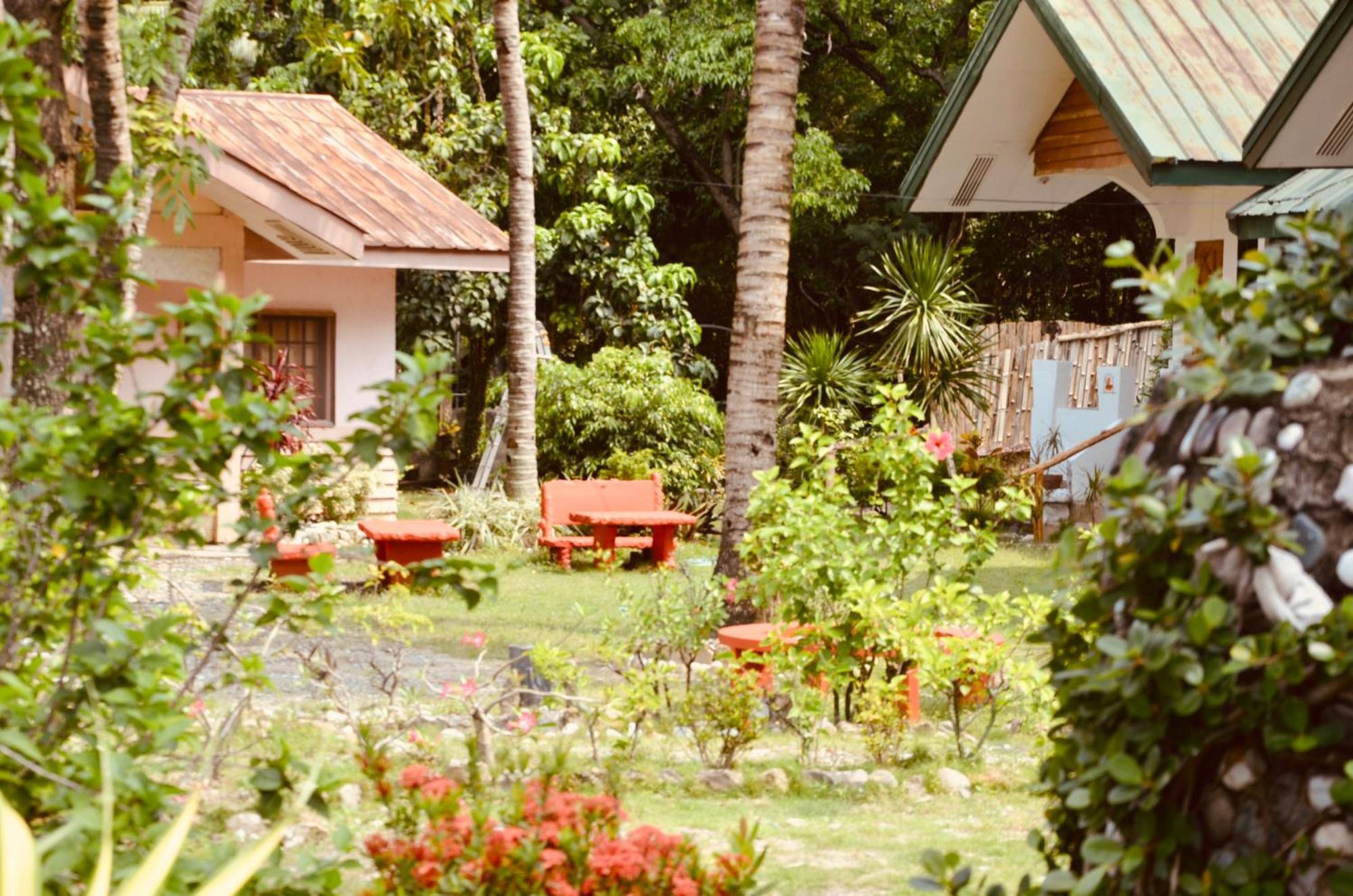 פוארטו גאלרה Amami Beach Resort מראה חיצוני תמונה