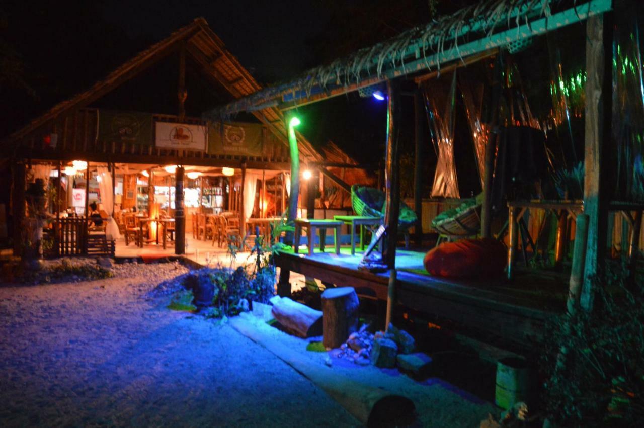 פוארטו גאלרה Amami Beach Resort מראה חיצוני תמונה